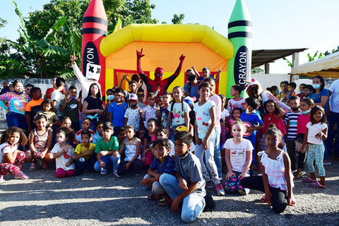 Un regalo para los niños de Yaritagua