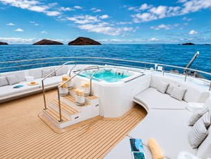 A Kosher Galápagos Cruise: A Luxury, Glatt Kosher Guide to the Islands