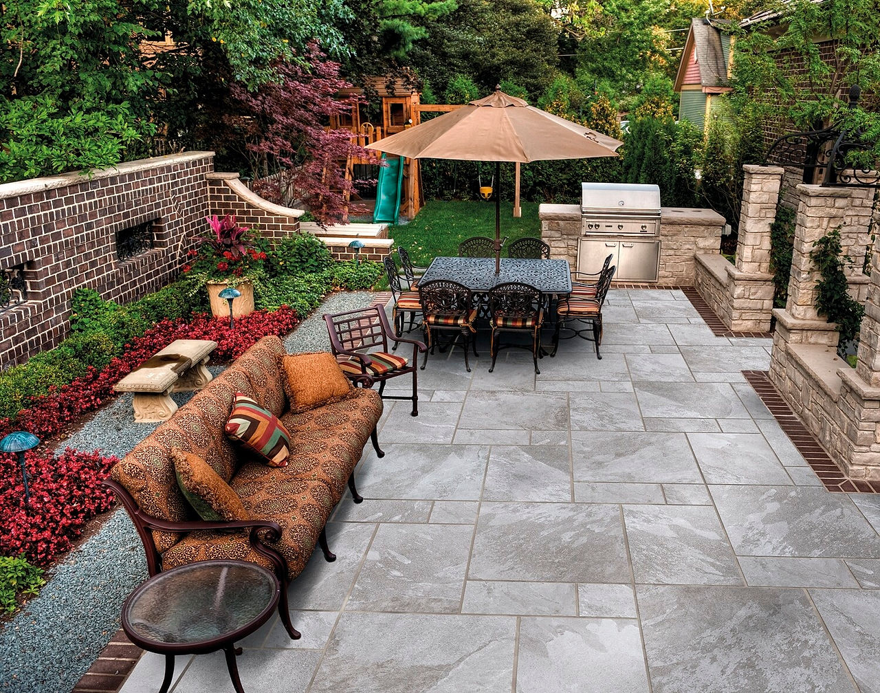 Mixed size grey porcelain patio stones 