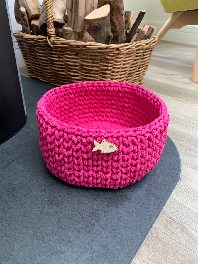 Recycled macramé cord baskets