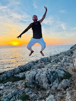 Jared signature jump.jpg