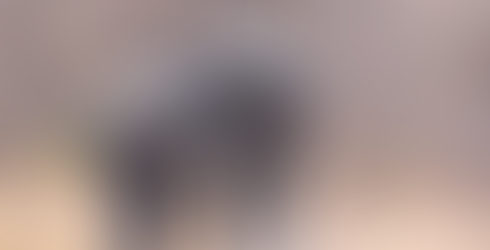 Batoka having a very relaxed interaction with an older male (both individuals ears, tail and posture