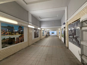 Bilder-Fassade, alte Probleme: Bahnhof Michendorf in der Kritik