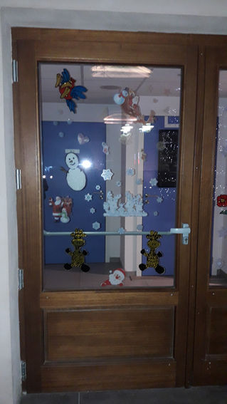 Bientôt Noël, nous avons installé les décorations.