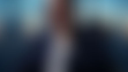 The Secrets Peter Thiel Seeks in Startups: A Deep Dive