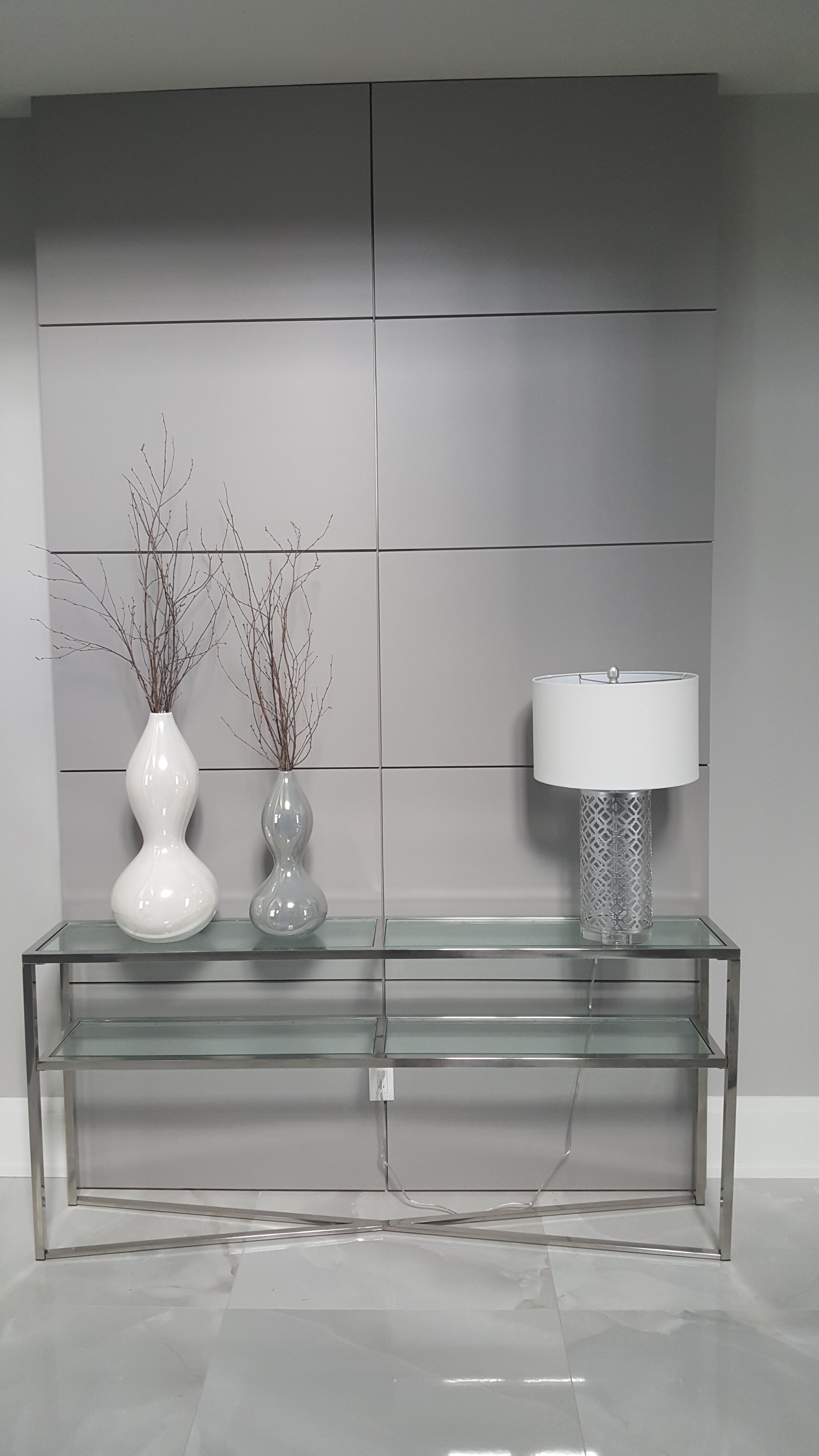 Feature Wall - Modern Style