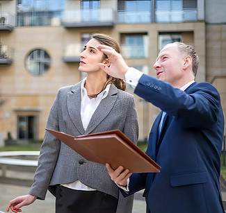 Ethicus_ makelaars zijn onethisch en overbodig 1_edited.jpg