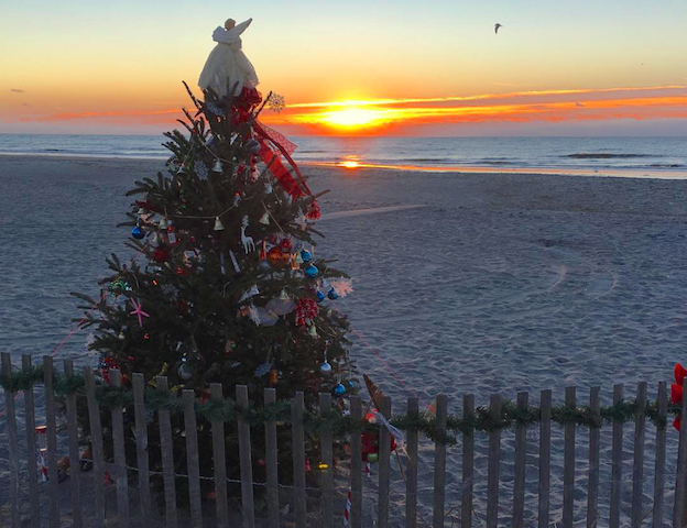Christmas Eve and Christmas Dinner on the North Oregon Coast and