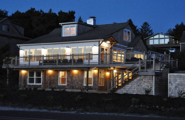 Vacation rentals by owner, The Houses on Manzanita Beach