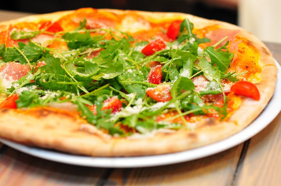 Piping hot plant-based pizza. Photocredit: Pexels.