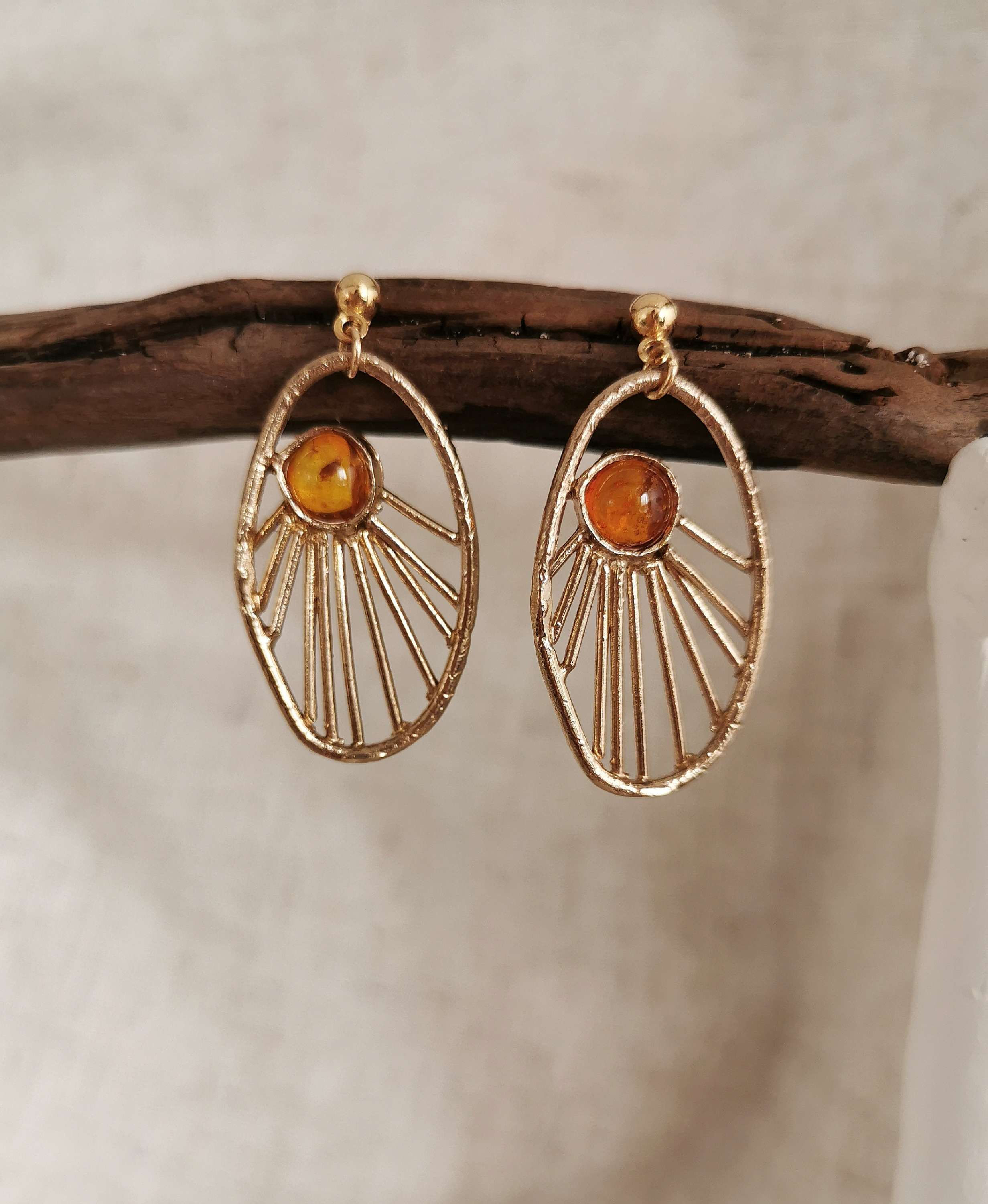 ILLUMI// Baltic Amber Sun Drops