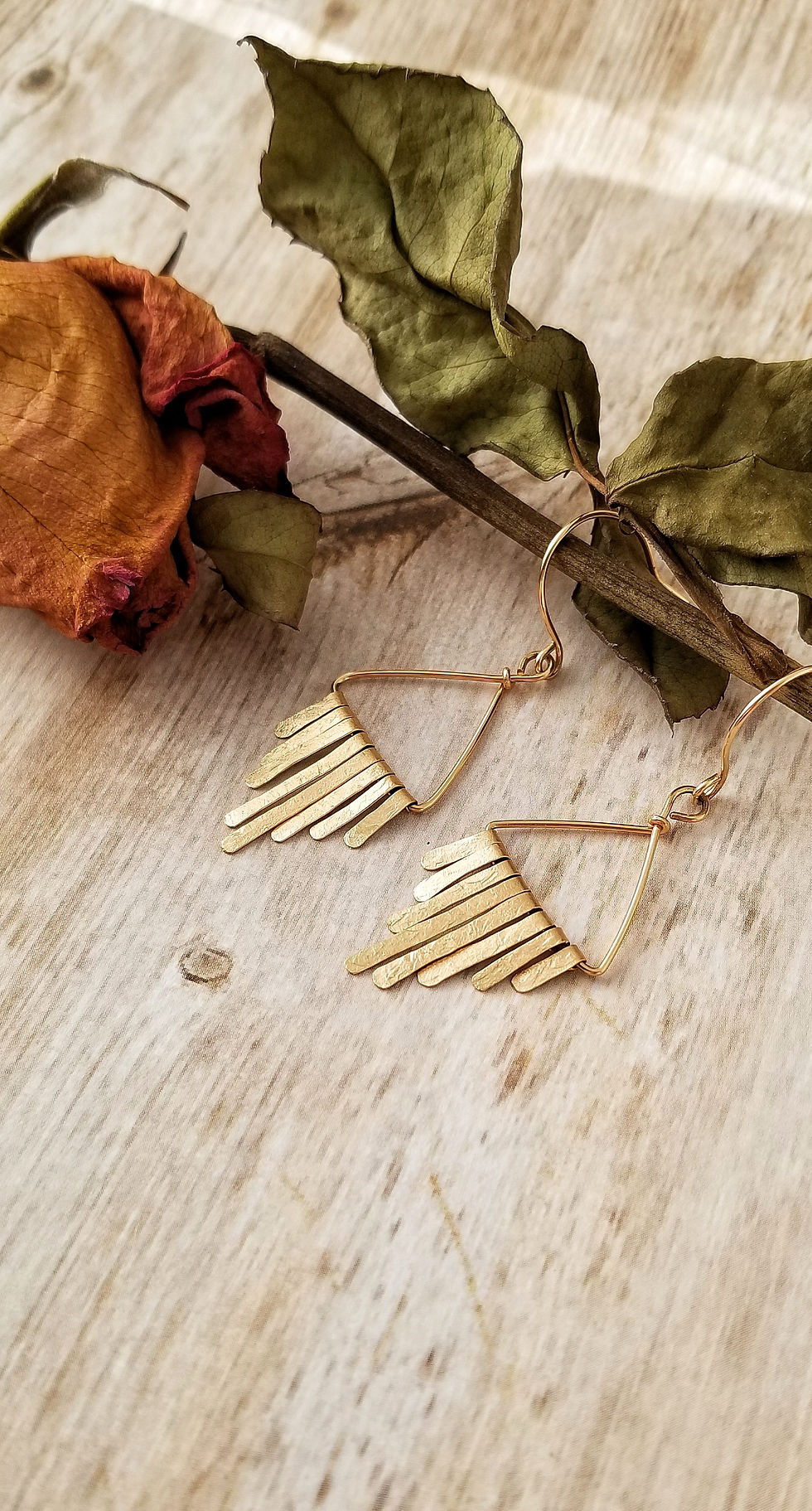 QWYN// Fringe Earrings
