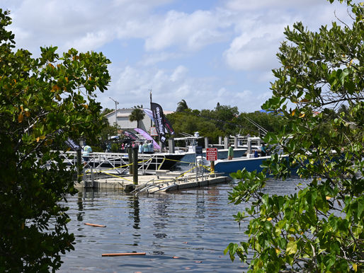 Navigating Public Boat Launch Etiquette: A Guide to Smooth Sailing
