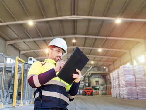 How to Evaluate a Warehouse Before You Sign: What Every Buyer and Tenant Should Inspect