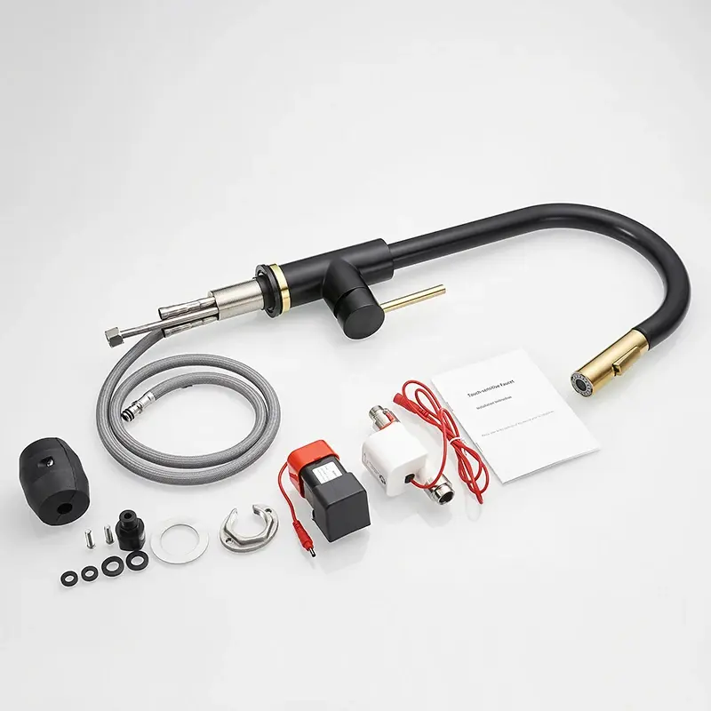 Thumbnail: Élan Smart Sensor Kitchen Faucet in Brushed Gold