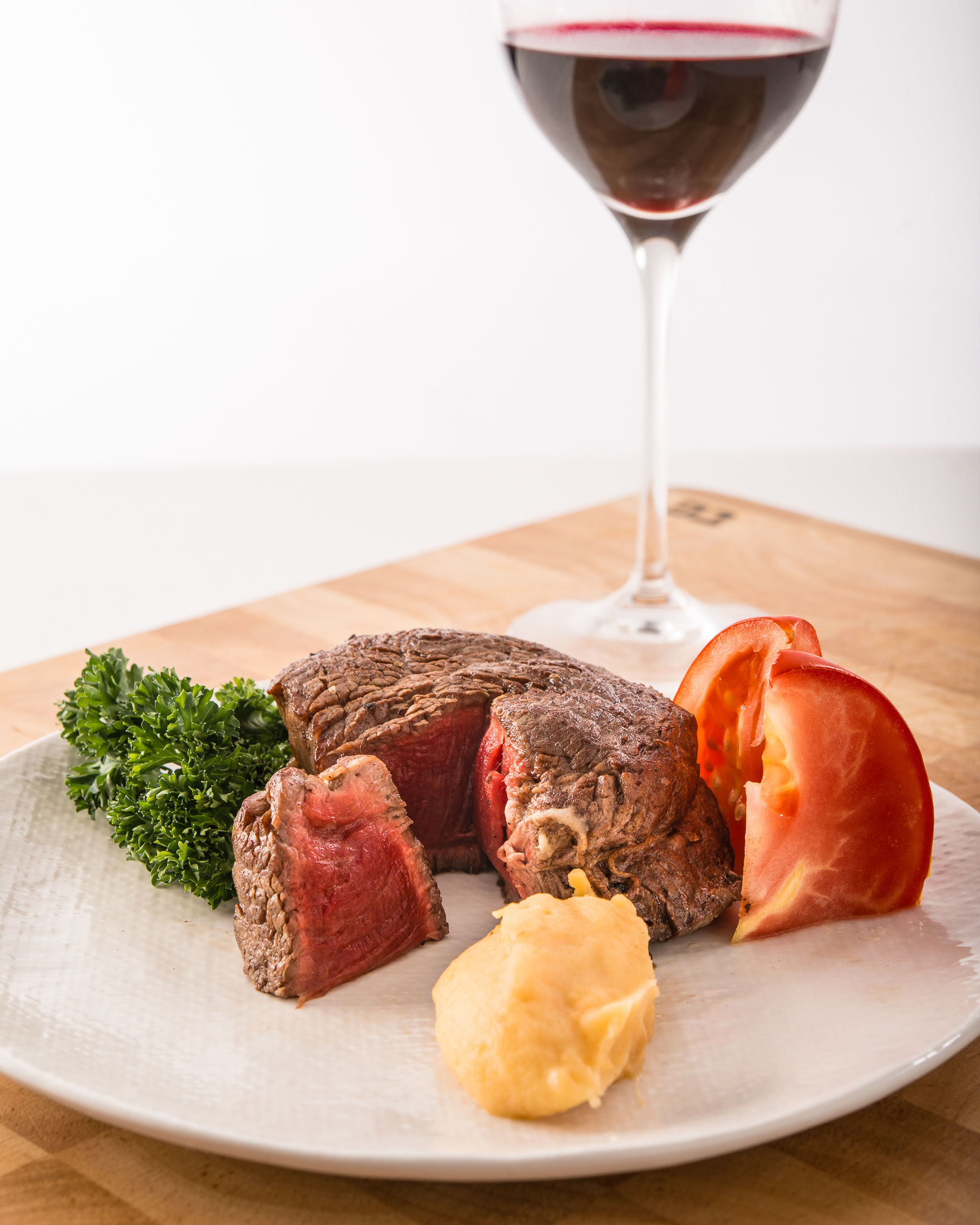 Filet Mignon (approx 8oz package)