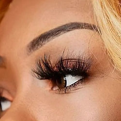 Stunning Mega Volume Lash Extensions MB Lashes LA Santa Clarita, Valencia LashGuyPro