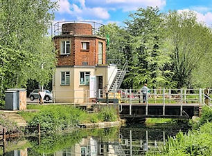Bonds-Mill-VC1-1-cotswoldcanals.jpg