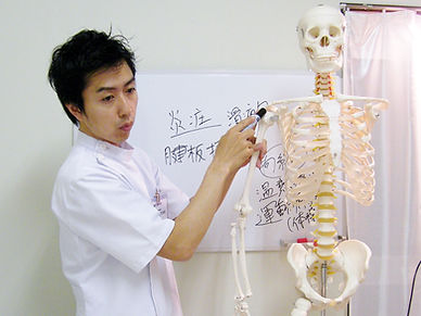 廣井徳次郎
