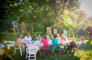 Schildervakantie buitenland; schilderweek buitenland; Italië; Spanje; Frankrijk; weekjeschilderen; weekje schilderen; creatieve vakantie; schilderen in Italië; lagodicomo; Comomeer; schilderen in de italiaanse bergen; Alpen; noord italie; buiten schilderen; italiaans eten; alleen op vakantie; Lombardia; Menaggio; Loveitaly; beginners; gevorderden; acrylverf; olieverf; schildersezel; buiten eten; Italiaanse gezelligheid; Italiaanse maaltijd