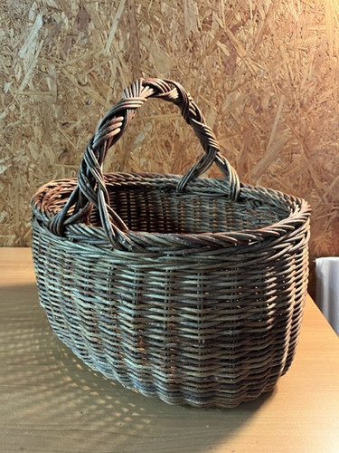 青森県岩木山採取　あけび蔓　70cm～150cm　5kg 青森県岩木山採取 あけび蔓 70cm～150cm 5kg 青森県岩木山採取 あけび