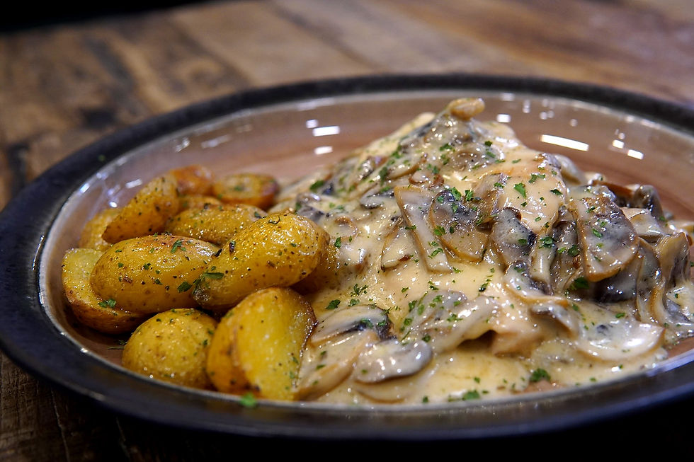 POLLO ALLA CREMA image