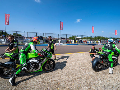 Round Six. High Plains Drifting. Thruxton Hampshire.