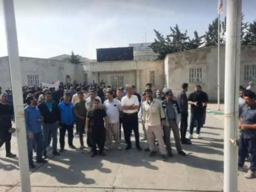 Kermanshah bakers gather to protest worsening economic conditions