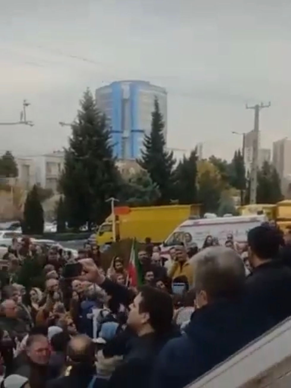 Protest in front of the Ministry of Health