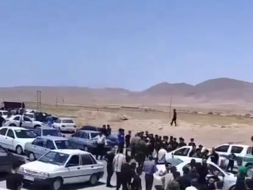 Protest with residents of Barzanun in Razavi Khorasan province