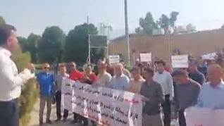 Protest by contract workers