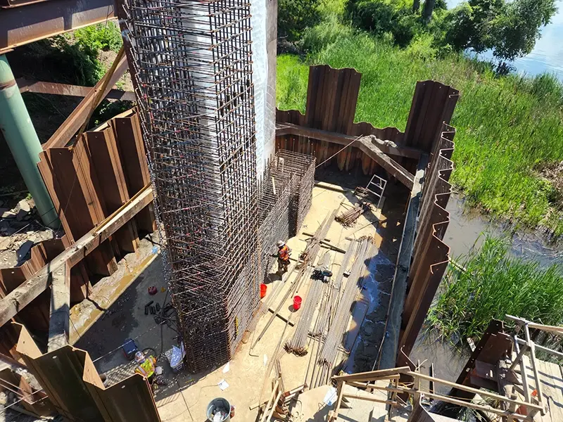 Bridge construction site: Rebar cage within a cofferdam