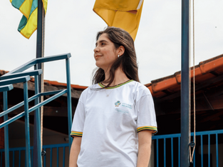 DESTAQUE VIANOPOLINO GABRIELA BRANDÃO PINHEIRO, NOTA 980 NA REDAÇÃO DO ENEM.