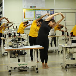 yoga_in_factory