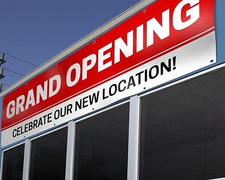 PRINTER_ Banners and Signs
