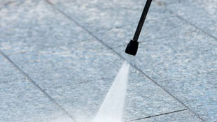 The article provides a comprehensive guide on choosing the right cleaning method, emphasizing safe and effective techniques for homes and businesses in Cape Coral and Fort Myers.