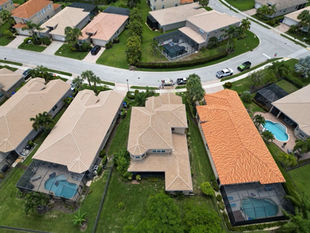 Transforming Tile Roofs with Soft Washing: A Stunning Botanica Lakes Makeover