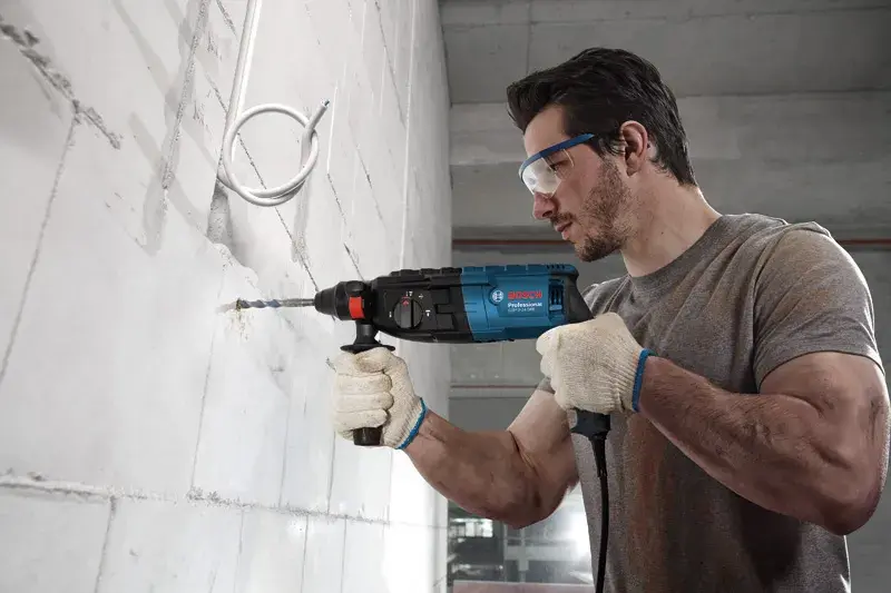 Thumbnail: Bosch Rotary Hammer SDS-plus 800W 24mm GBH 2-24 DRE