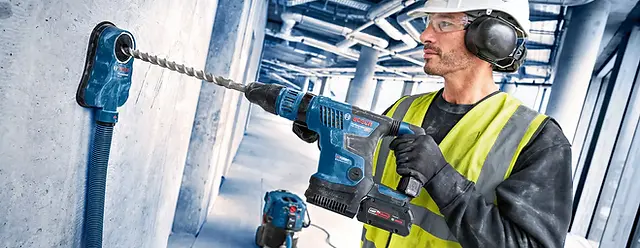 Qarzlar uchun doira ichida porno Yoqolgan raqamli kameradan olingan yalangoch qizlarning fotosuratlari