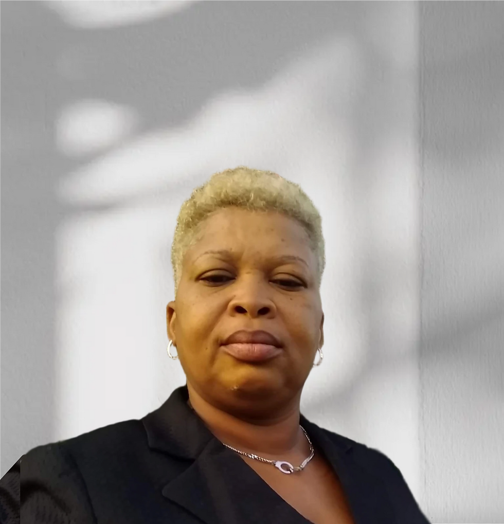 Guirlande Pierre, D.E.P.