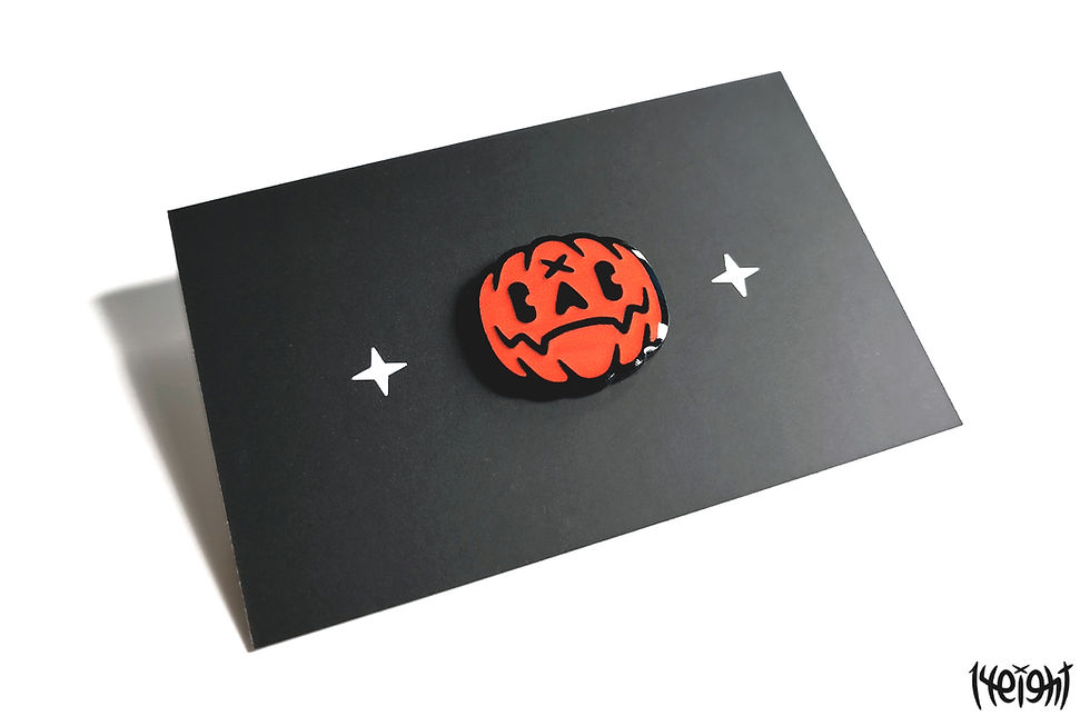 Thumbnail: Pumpkin pin badge