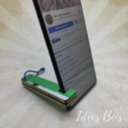 Dock pour smartphone skate vert (porte-clés)