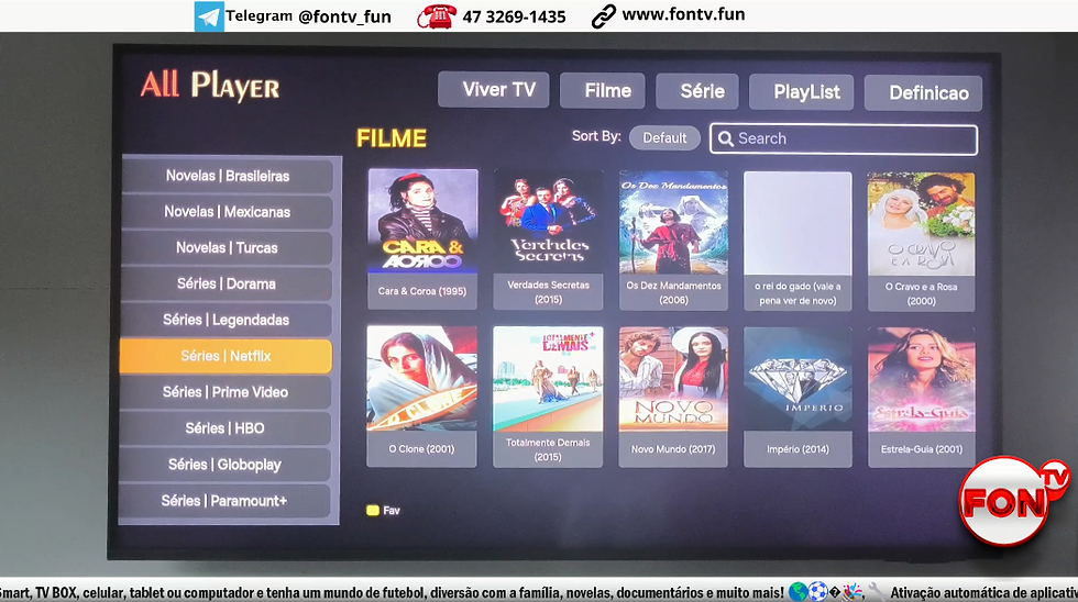 Tela de TV exibindo cardápio com diversas opções de filmes e séries brasileiras em serviço de streaming.