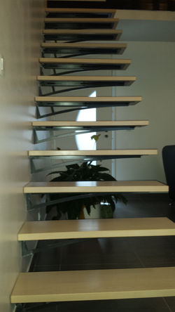 Escalier limon invisible