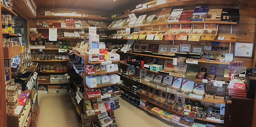 bosses news and tobacco Cigars & Pipes