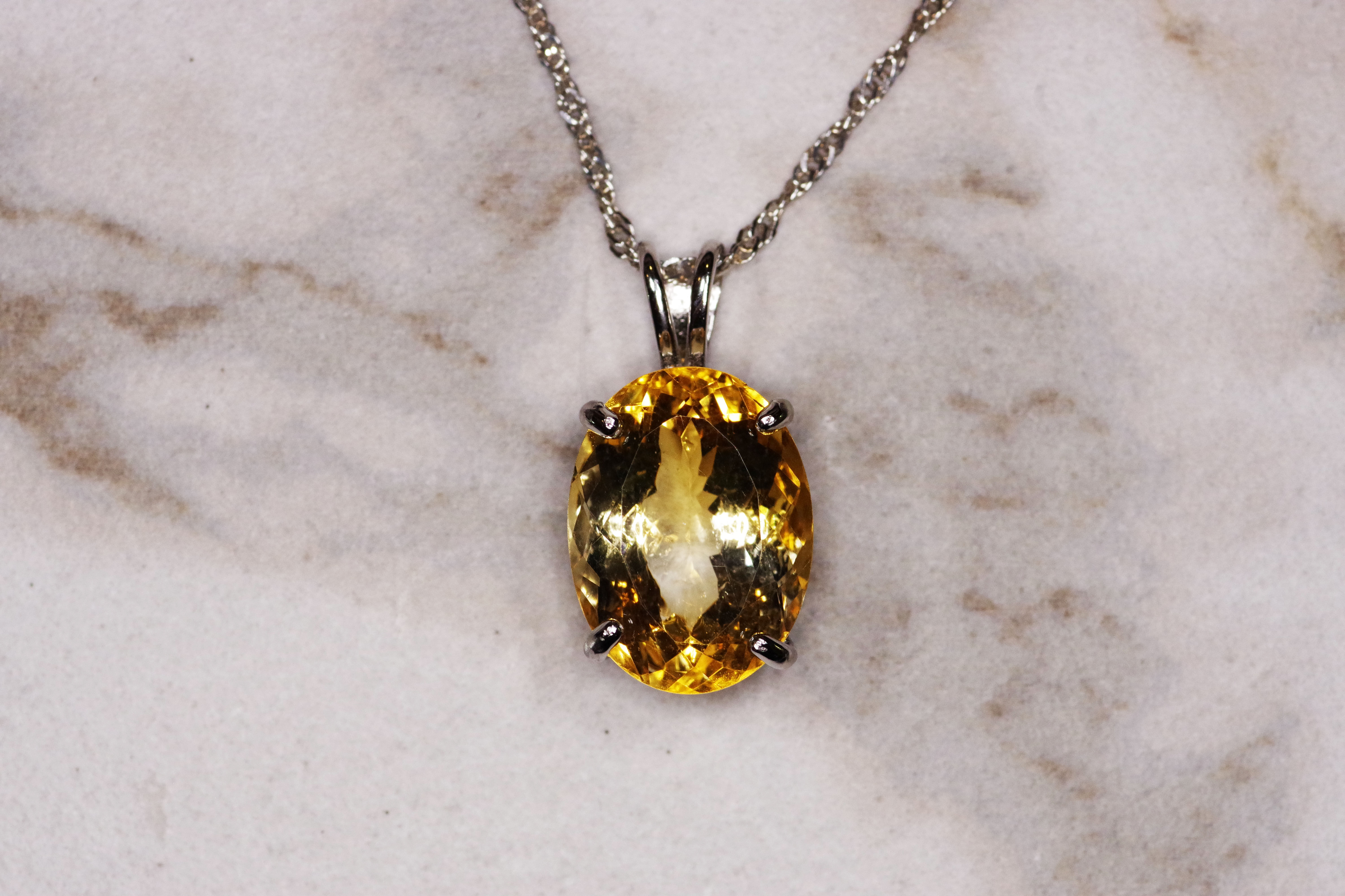 9.67 Carat Citrine Necklace in 925 Sterling Silver
