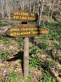 trail sign.jpg