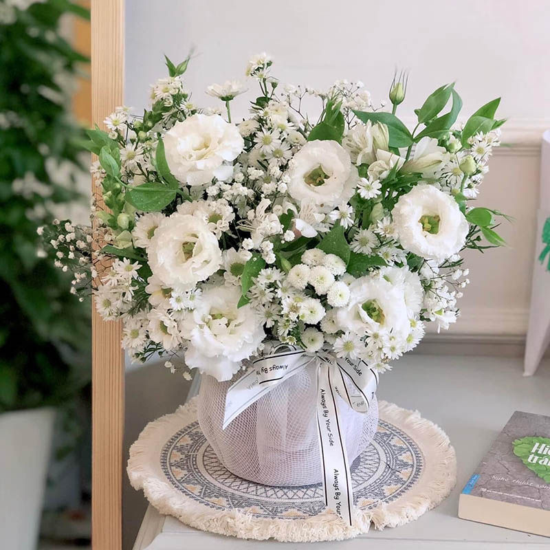 Giá lẵng hoa chúc mừng
