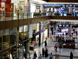UAE’s Retail Sector To Grow 33% By 2015
Dubai’s retail industry is one of the most lucrative sectors