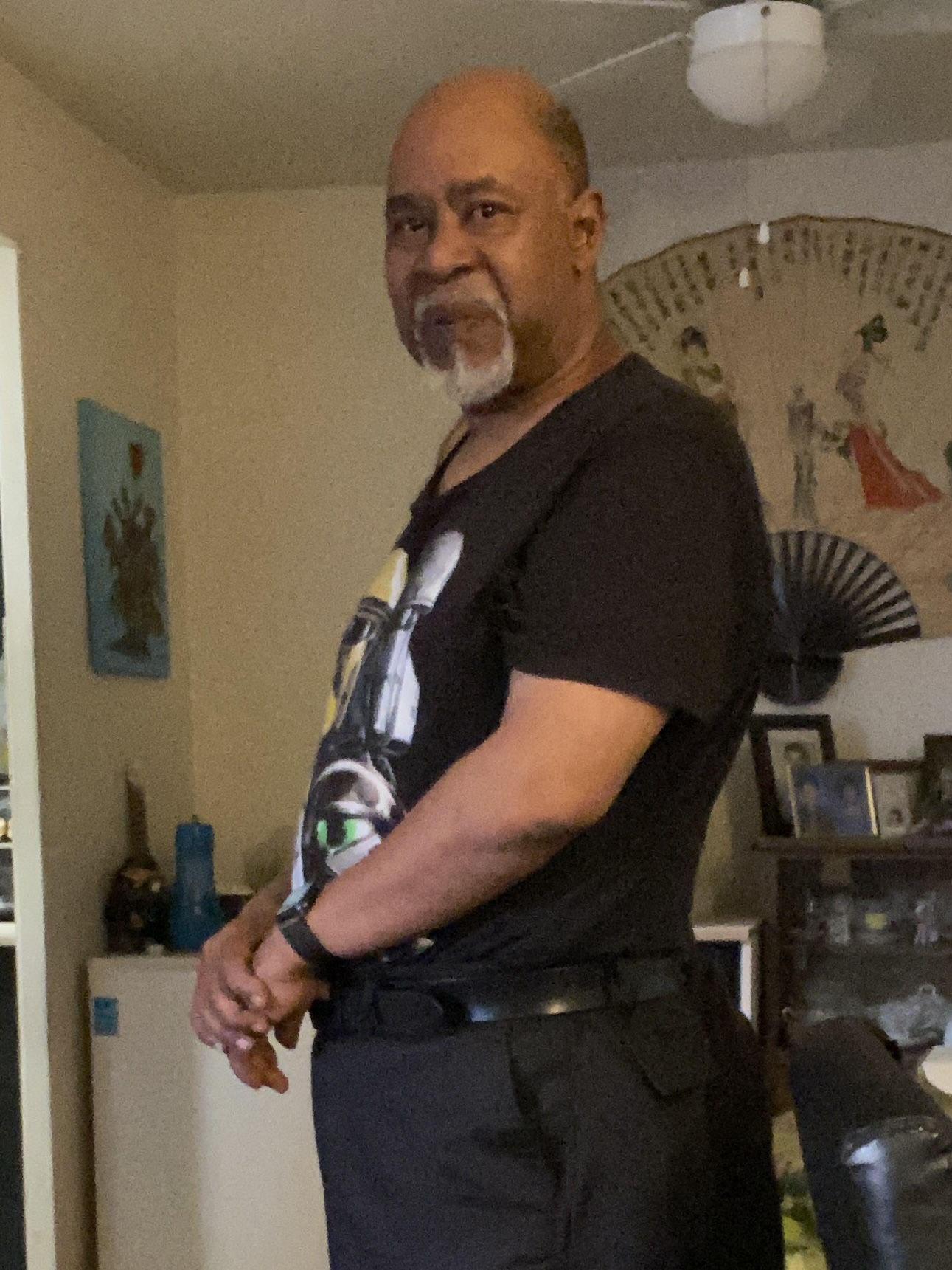 Writer: Louis Anderson